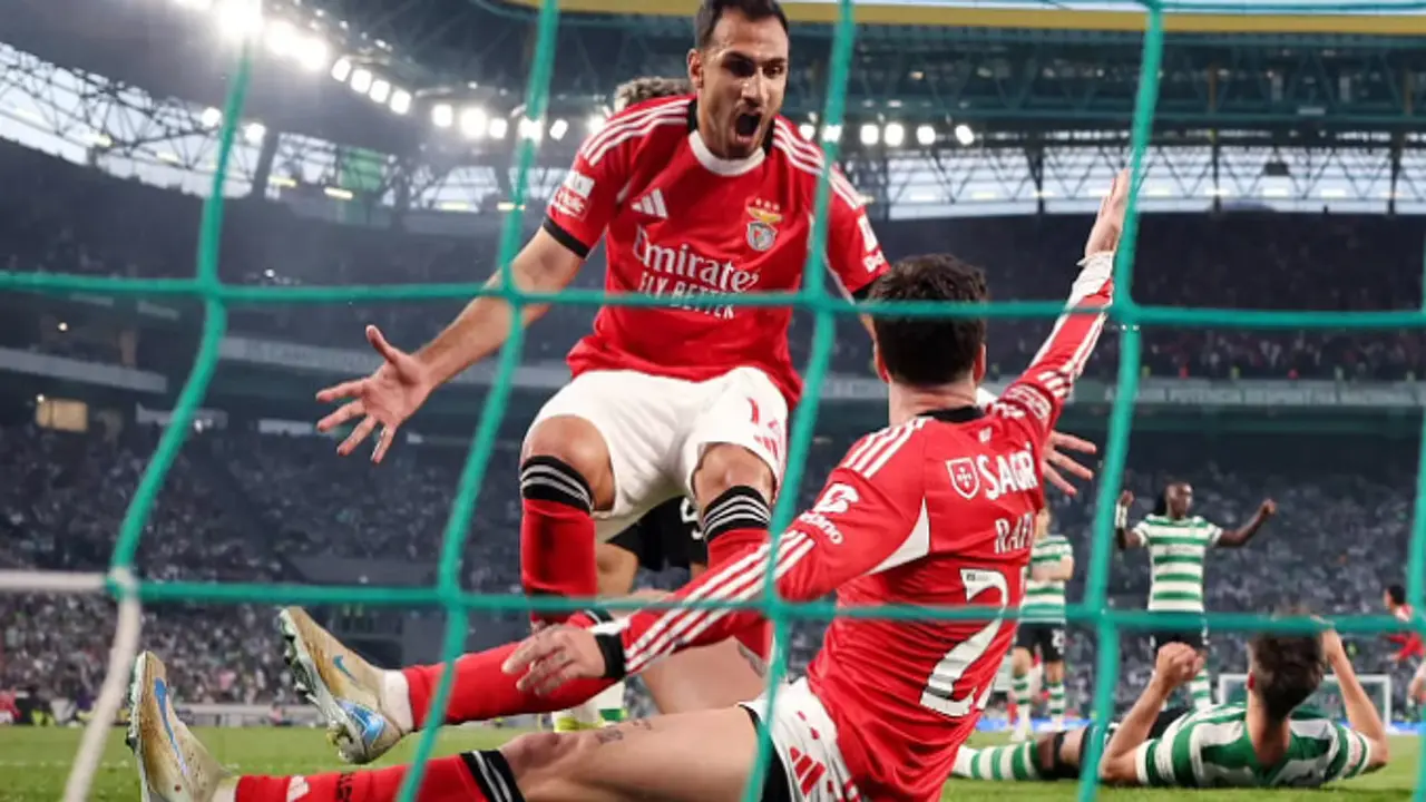 بنفيكا ينتزع وصافة الدوري البرتغالي بعد فوز مستحق على سبورتنج لشبونة